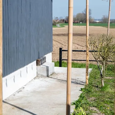 Roulotte Et Sauna De Tonton Bouvy Au Domaine Du Reuze * Winnezeele